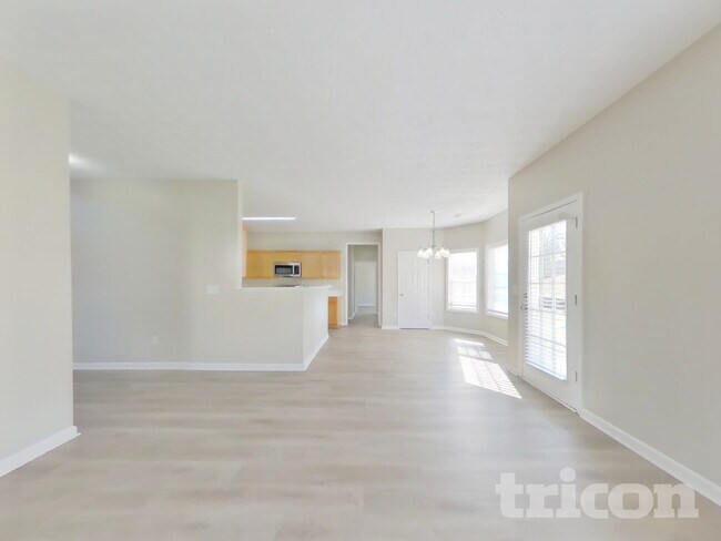 Photo - 1118 The by Way