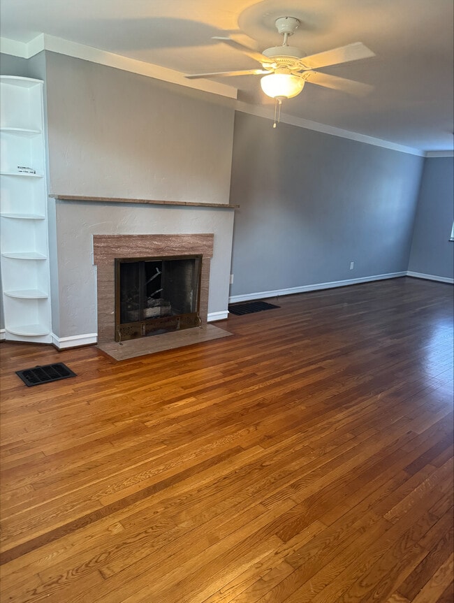 Photo - 1488 W 7th Ave