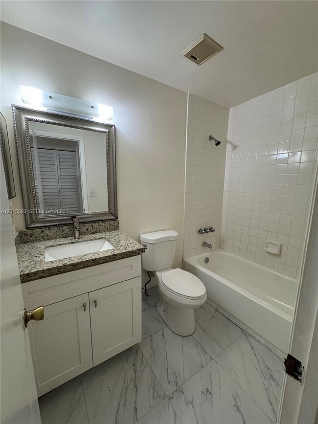 Photo - 6900 Nova Dr Unidad 204-2