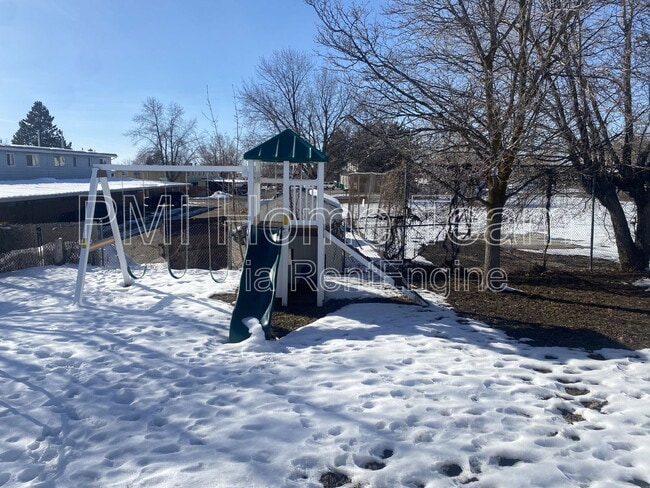 Photo - 1095 Nalder St
