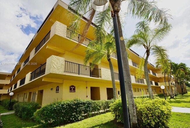 Building Photo - 251 Berkley Rd Unit 209