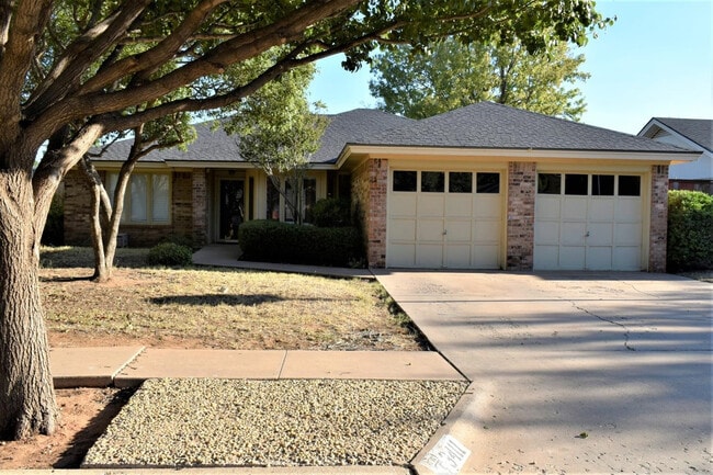 Photo - 3411 102nd St Casa