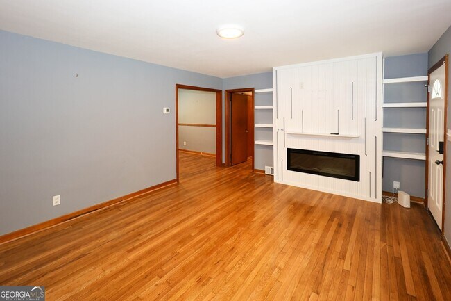 Photo - 2218 Dodson Dr