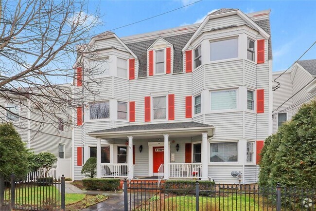 Building Photo - 54 Wildey St Unit 10 Rental