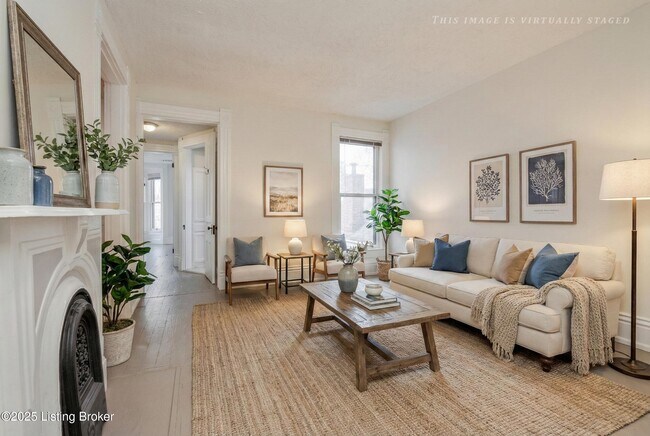 Photo - 1704 Rosewood Ave