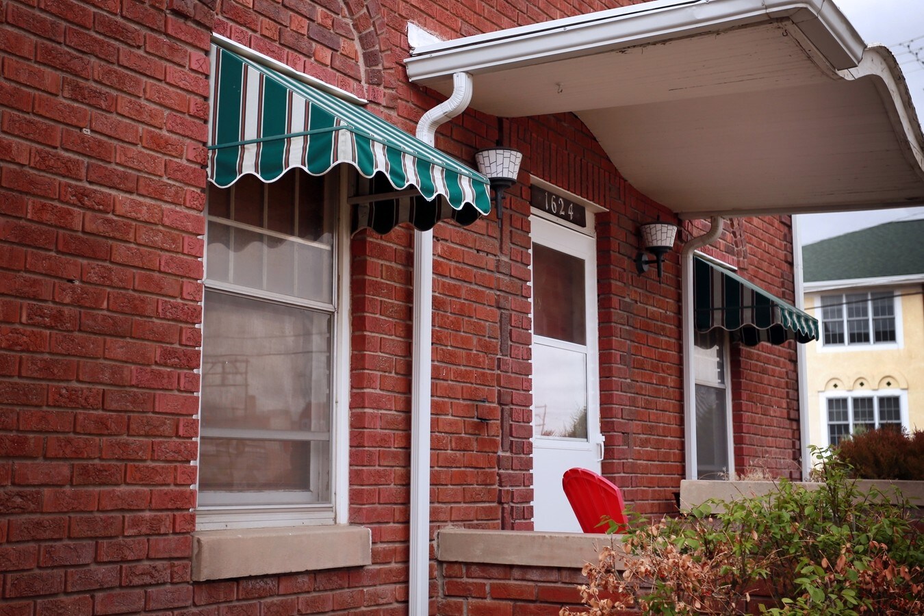 1624 Avenue A Apartments For Rent in Scottsbluff, NE