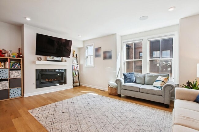 Photo - The Towns At North Hill