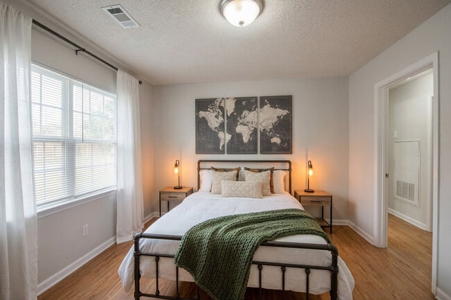 Riverbend Apartments