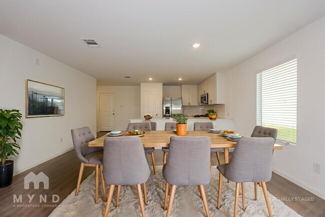 Photo - 2737 Ctr Crk Ln