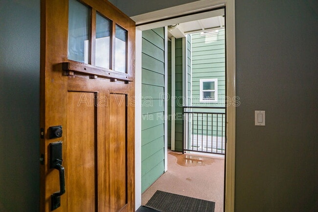 Photo - 3825 First Avenue Unidad 219