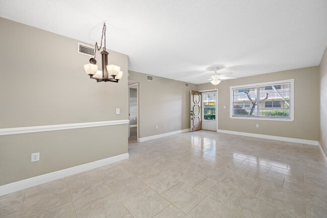 Photo - 10033 64th Ave N Unit 3