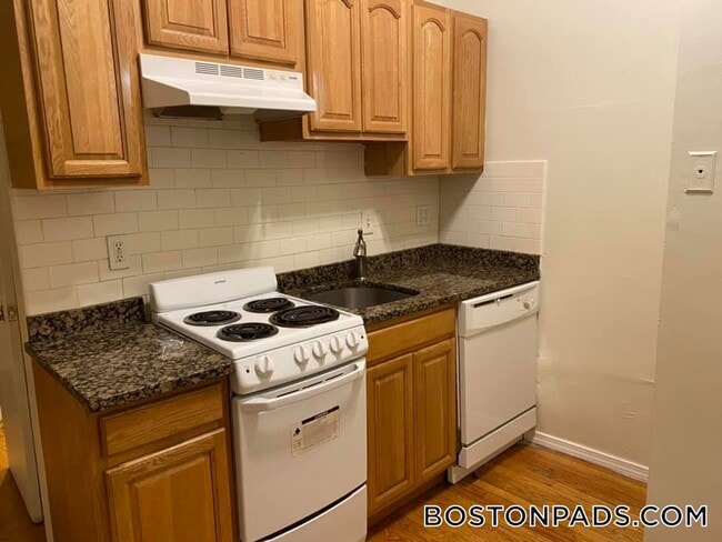 Photo - 309 Huntington Ave Unit 1B