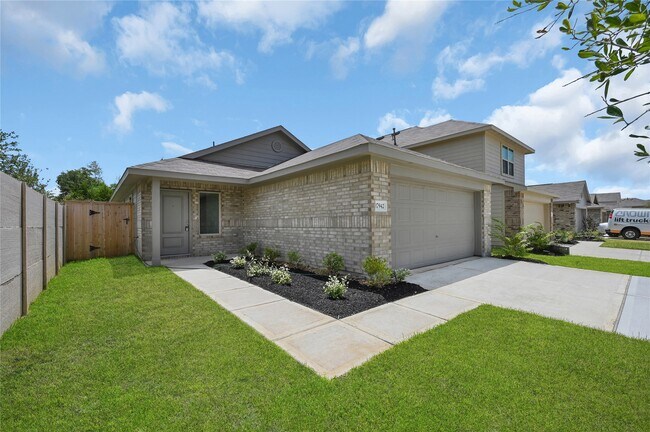 Photo - 17942 Becker Lndg Dr