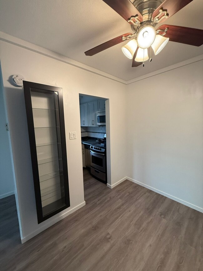 Photo - 1219 Harwood St