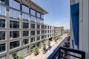 Building Photo - 1701 Simond Ave Unit 310