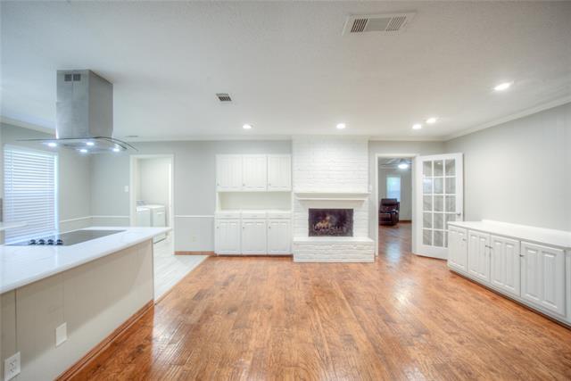 Photo - 530 Lawnmeadow Dr