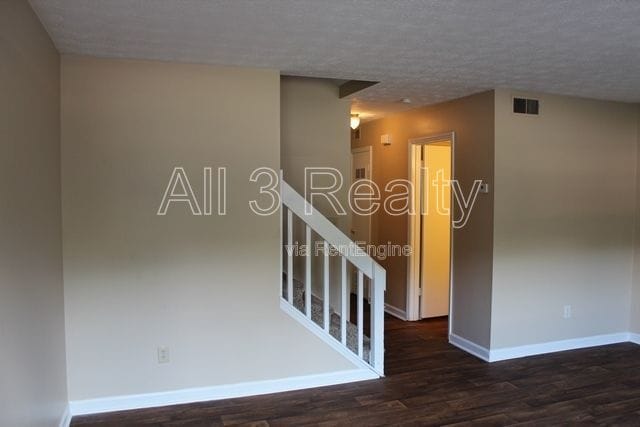 Photo - 195 Meadowbrook Ct Unidad B