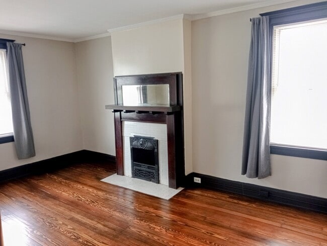 Photo - 1735 Eastern Ave Unit 2