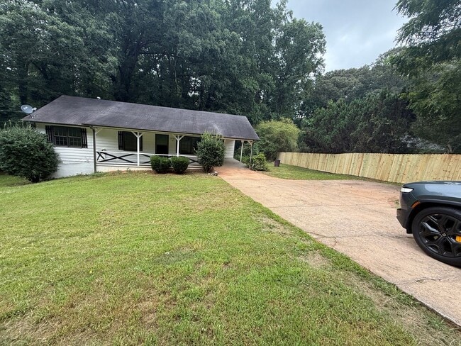 Building Photo - 1870 Ridge Rd Rental