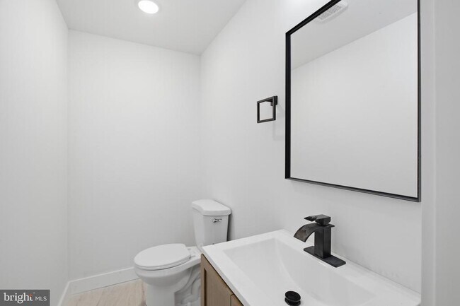 Photo - 2326 N 16th St Unit 2