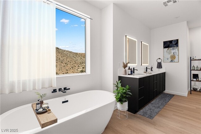 Photo - 11075 Socrates Rdg St