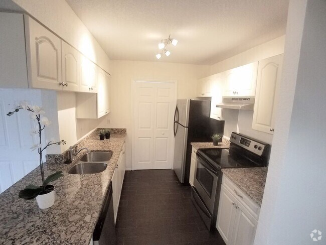 Building Photo - Beautiful 1/1 Wood Floor Condo With a Beau... Unit 5202