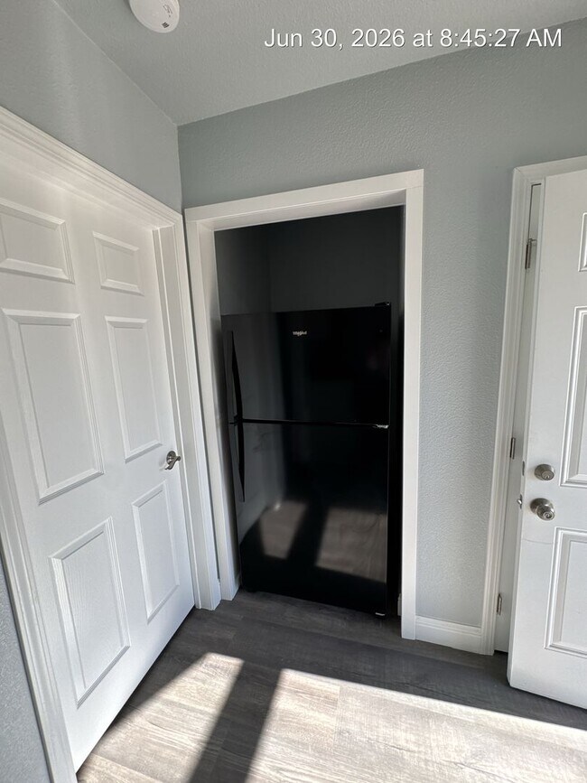 Photo - 2543 Unit A