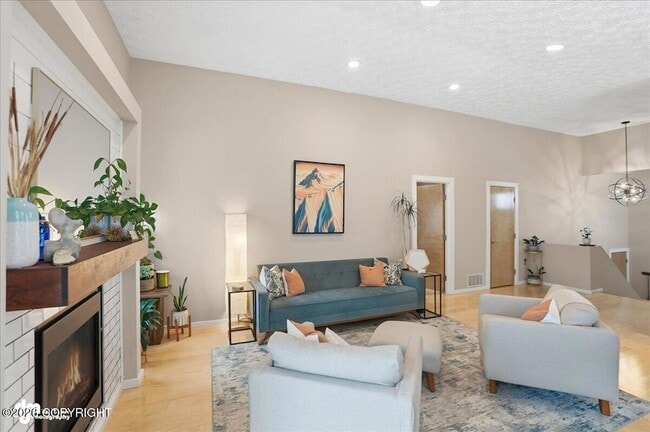 Photo - 2350 Cleo Ave