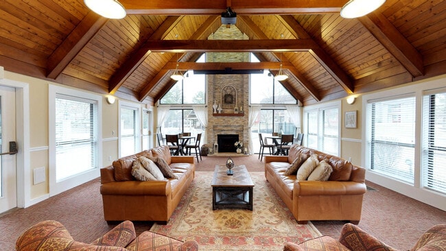 Photo - Deercross Apartments