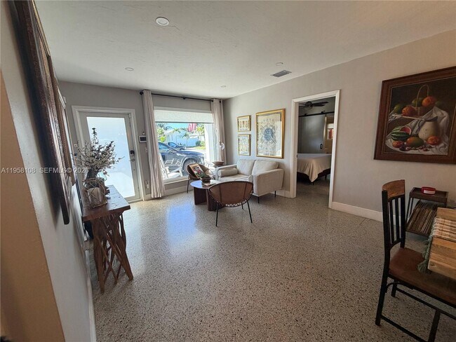 Photo - 3817 SW 33rd Ct