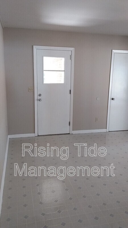 Photo - 9764 Virginianna Dr