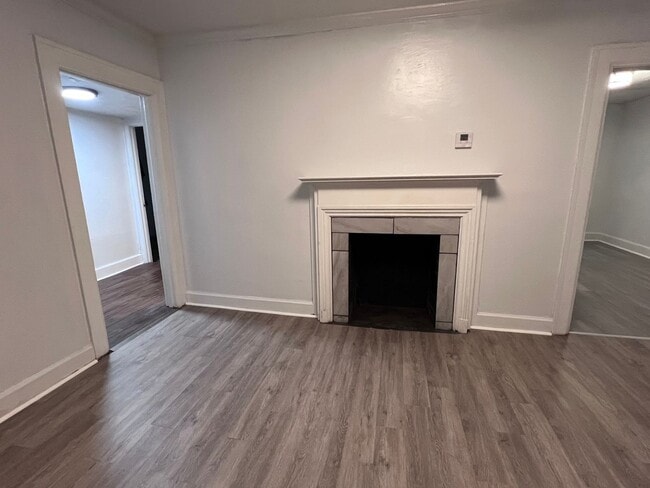 Building Photo - Charming 3 Bed, 1 Bath Single Family Home in Montgomery - $1150/mo