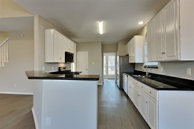 Photo - 1113 Merribrook Ln