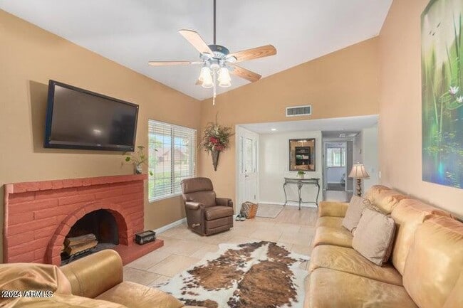 Photo - 2447 W Mandalay Ln