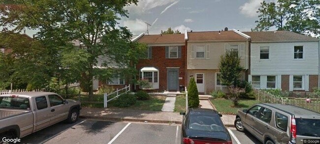 Photo - 8004 Community Dr