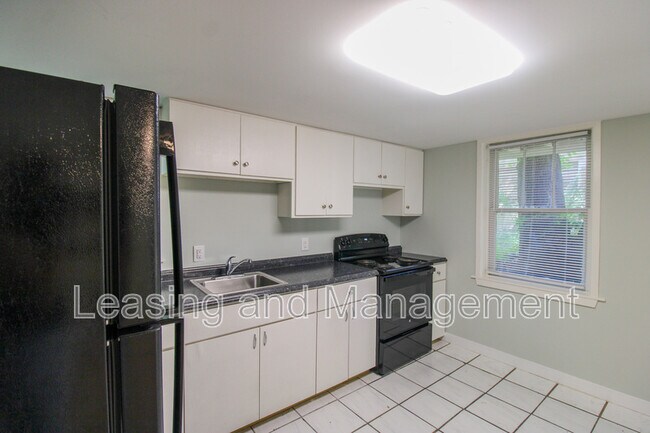 Photo - 1906 Delmar St Unit B