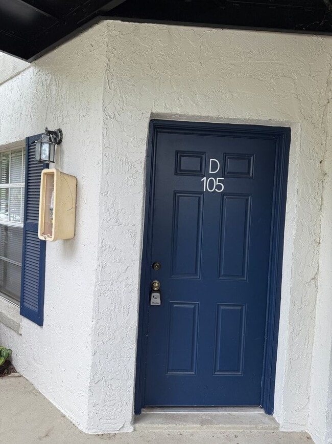 2 bed 2 bath - 1st floor condo for rent - 2 bed 2 bath - 1st floor condo for rent