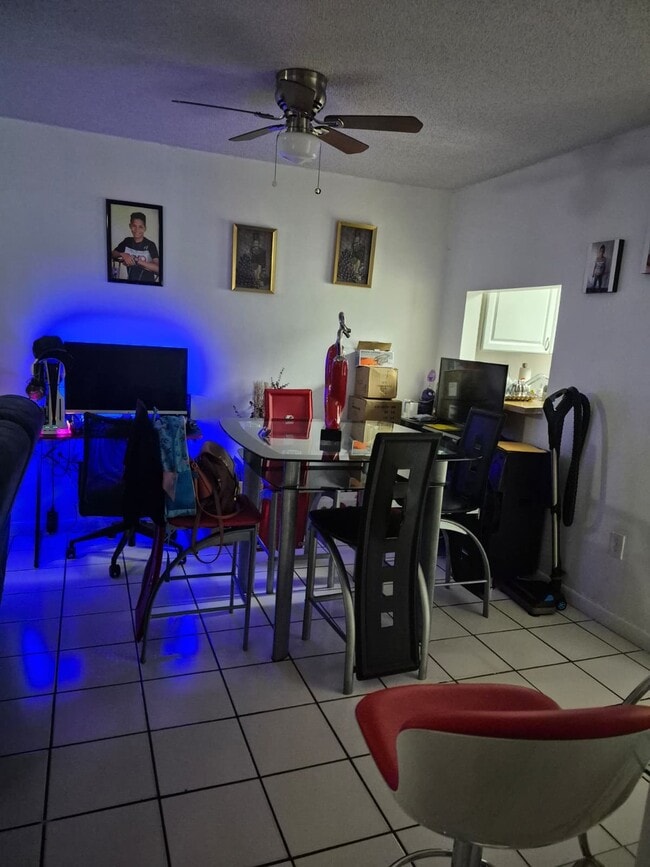 Photo - 11301 SW 200th St