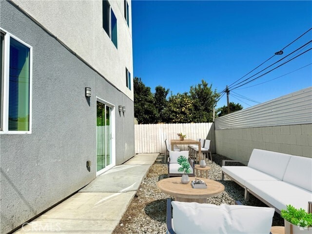 Building Photo - 1002 E 33rd St Rental