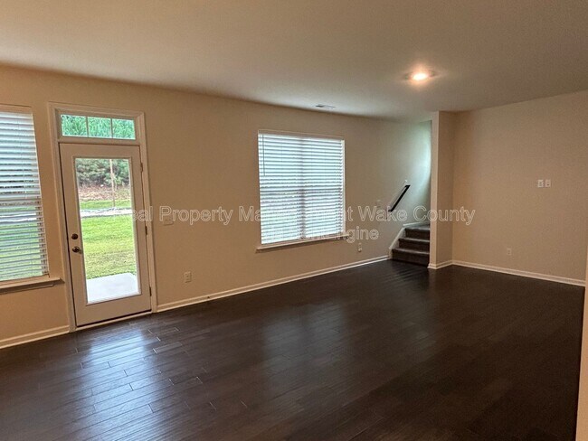 Photo - 238 Lynn Dr