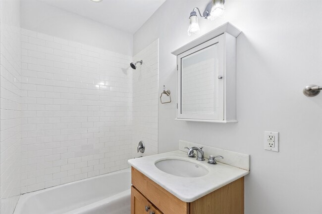 Photo - 231 3rd St Unit E