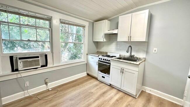 Photo - 313 S Lakeside Dr Unit 3