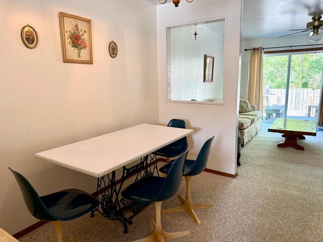 Photo - 7227 Oak Ridge Pl