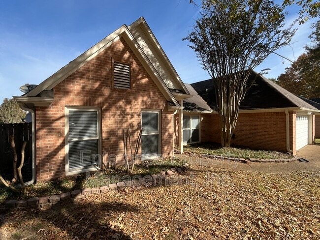 Photo - 158 Doris Meadow Cove