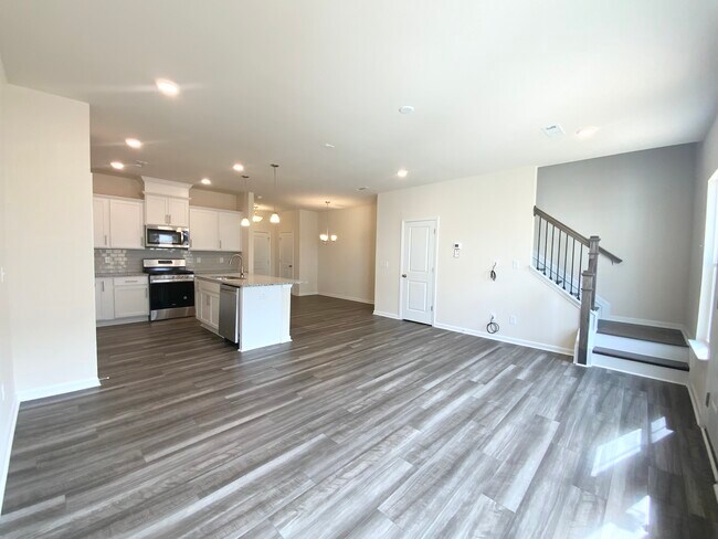 Photo - 4019 Beckton Trl