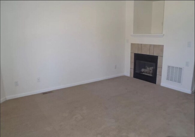 Photo - 2426 Parkfront Dr