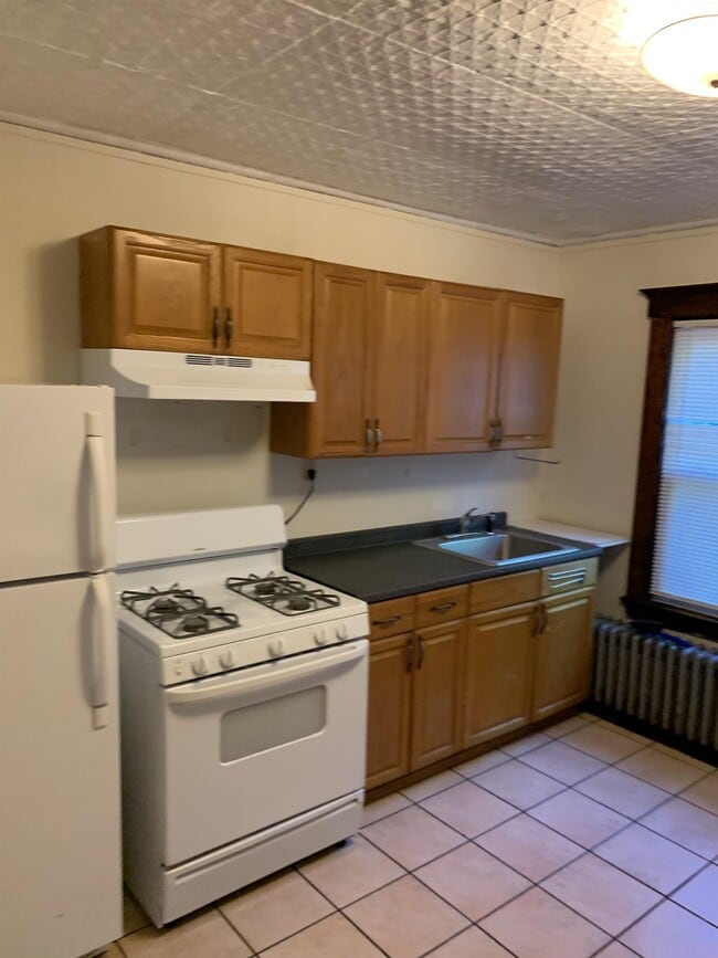 77 Wyckoff St