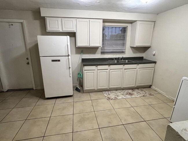 Photo - 2901 NW 21st St