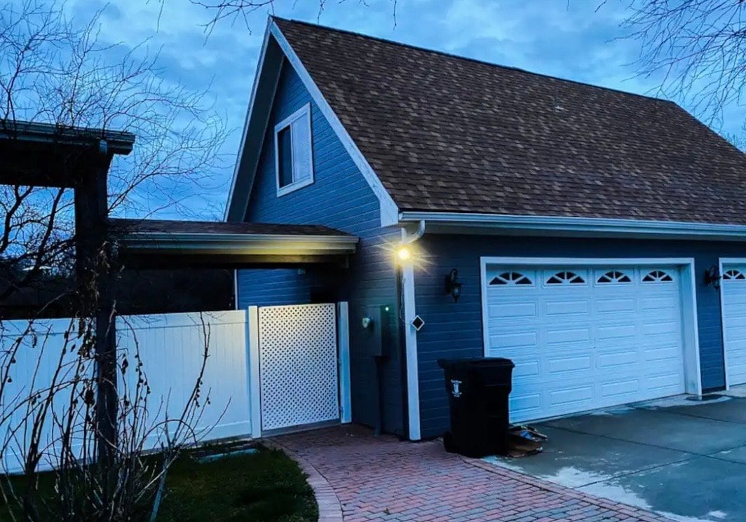 Photo - 585 Calle De La Rosa