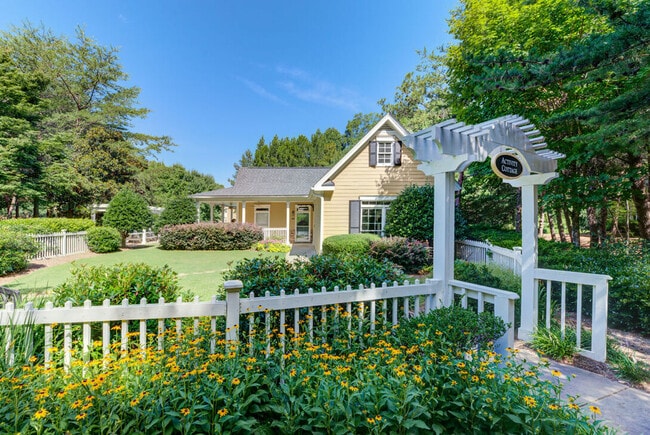 Photo - Hamptons at East Cobb